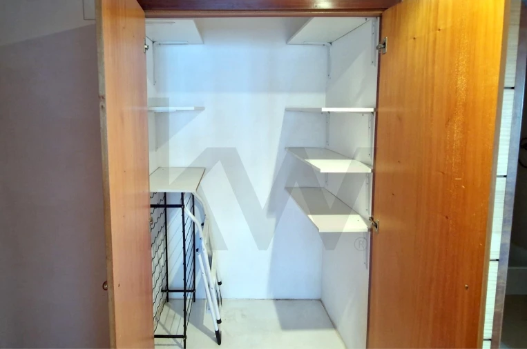 Apartamento T3 para Arrendamento em Águas Livres Foto 9