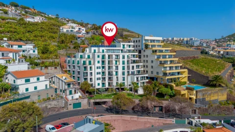 Apartamento T3 para Arrendamento em São Martinho