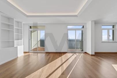 Apartamento T3 para Arrendamento em São Martinho