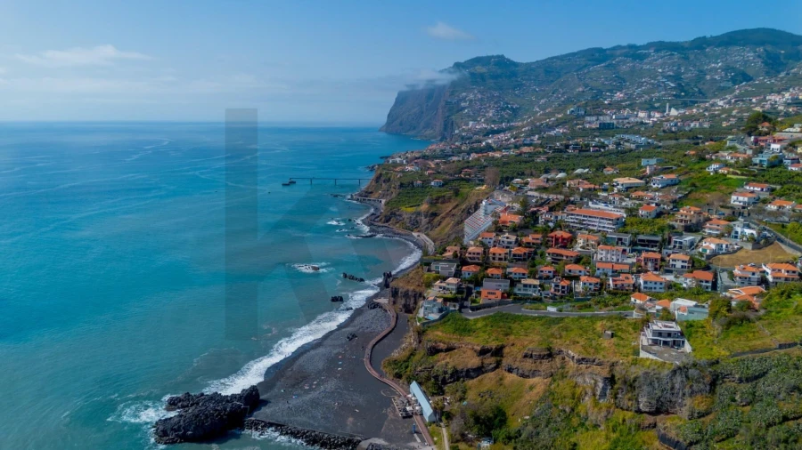 Apartamento T3 para Arrendamento em São Martinho Foto 7