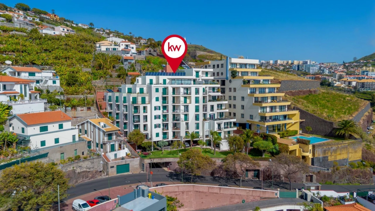 Apartamento T3 para Arrendamento em São Martinho Foto 1
