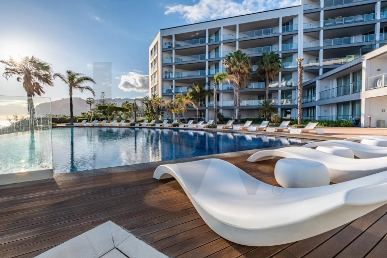 Apartamento T2 para Venda em São Martinho Foto 2