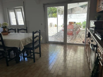 Moradia T2 para Venda em Vila Nova de Milfontes