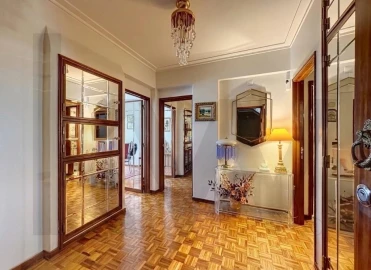 Apartamento T4 para Venda em Moscavide e Portela