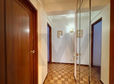 Apartamento T4 para Venda em Moscavide e Portela