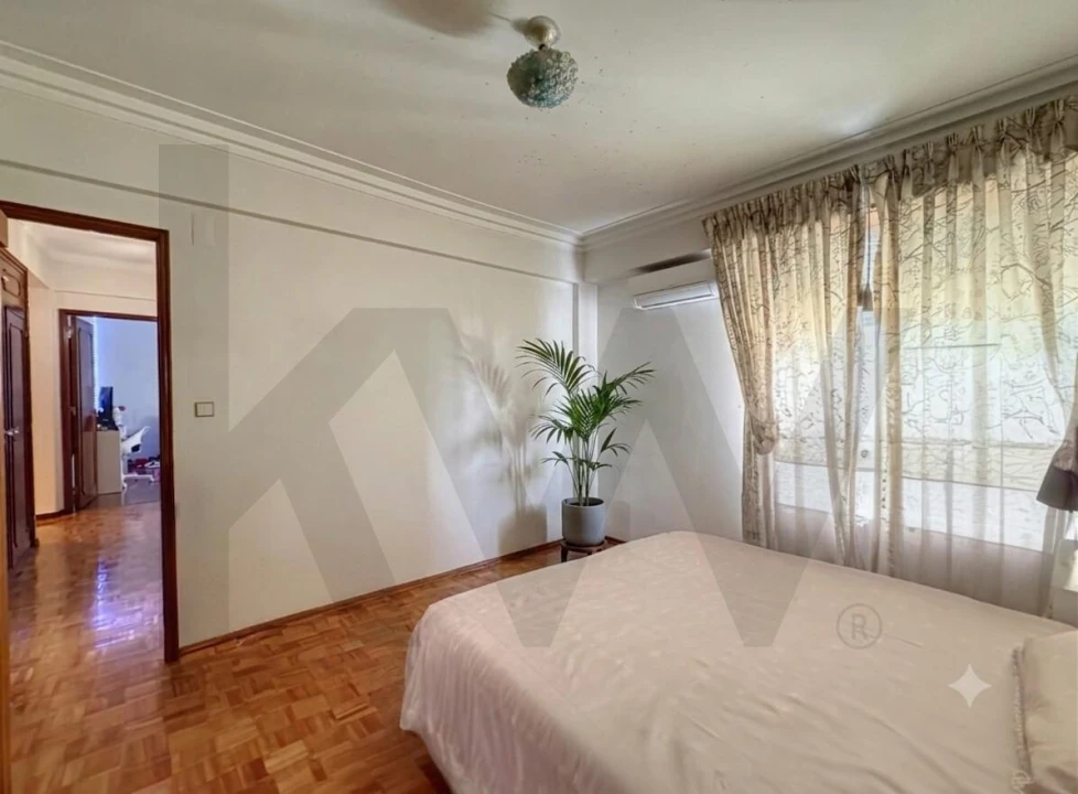 Apartamento T4 para Venda em Moscavide e Portela Foto 24