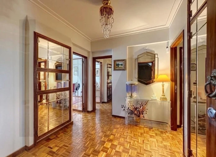 Apartamento T4 para Venda em Moscavide e Portela Foto 3