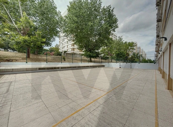 Apartamento T4 para Venda em Moscavide e Portela Foto 34