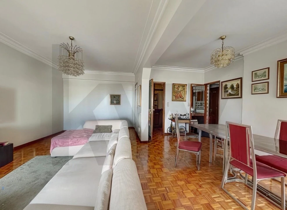 Apartamento T4 para Venda em Moscavide e Portela Foto 7