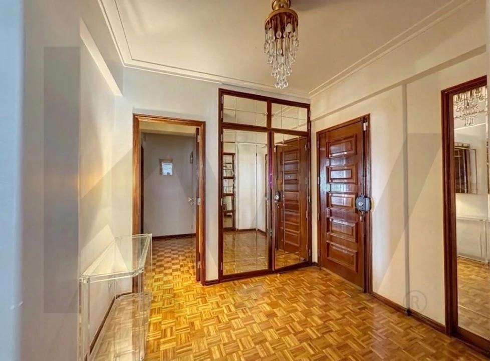 Apartamento T4 para Venda em Moscavide e Portela Foto 12