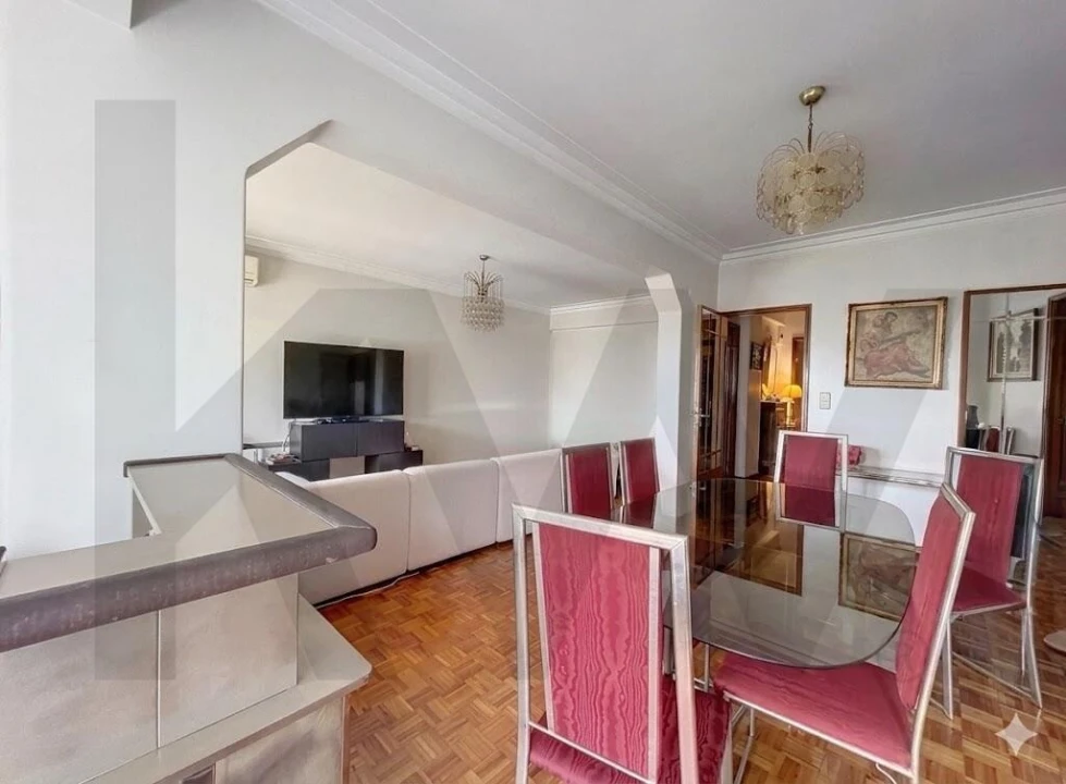 Apartamento T4 para Venda em Moscavide e Portela Foto 8