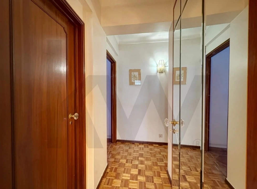 Apartamento T4 para Venda em Moscavide e Portela Foto 13