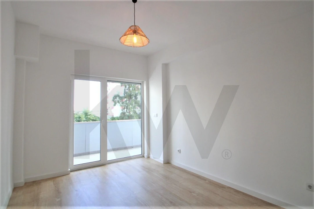 Apartamento T4 para Arrendamento em Oeiras e São Julião da Barra, Paço de Arcos e Caxias Foto 8