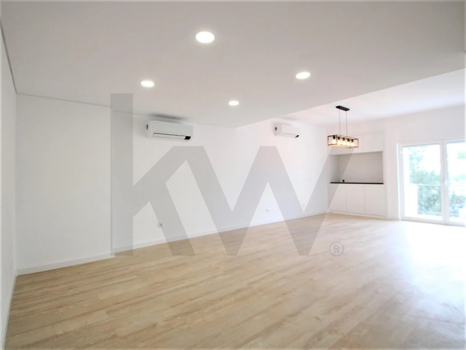 Apartamento T4 para Arrendamento em Oeiras e São Julião da Barra, Paço de Arcos e Caxias Foto 21