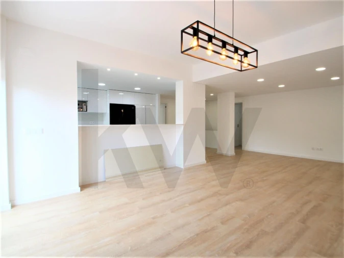 Apartamento T4 para Arrendamento em Oeiras e São Julião da Barra, Paço de Arcos e Caxias Foto 20