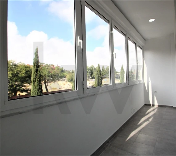 Apartamento T4 para Arrendamento em Oeiras e São Julião da Barra, Paço de Arcos e Caxias Foto 10