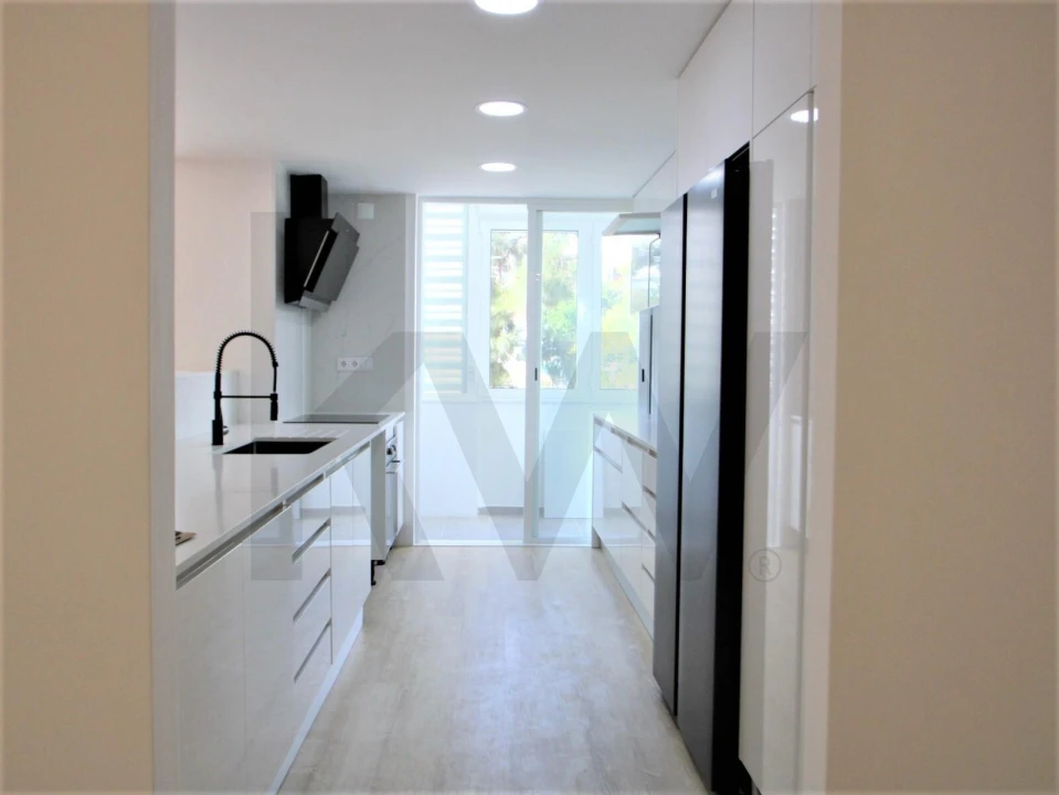 Apartamento T4 para Arrendamento em Oeiras e São Julião da Barra, Paço de Arcos e Caxias Foto 19