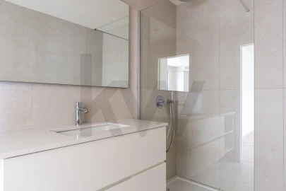 Apartamento para Venda em Santa Marinha e São Pedro da Afurada