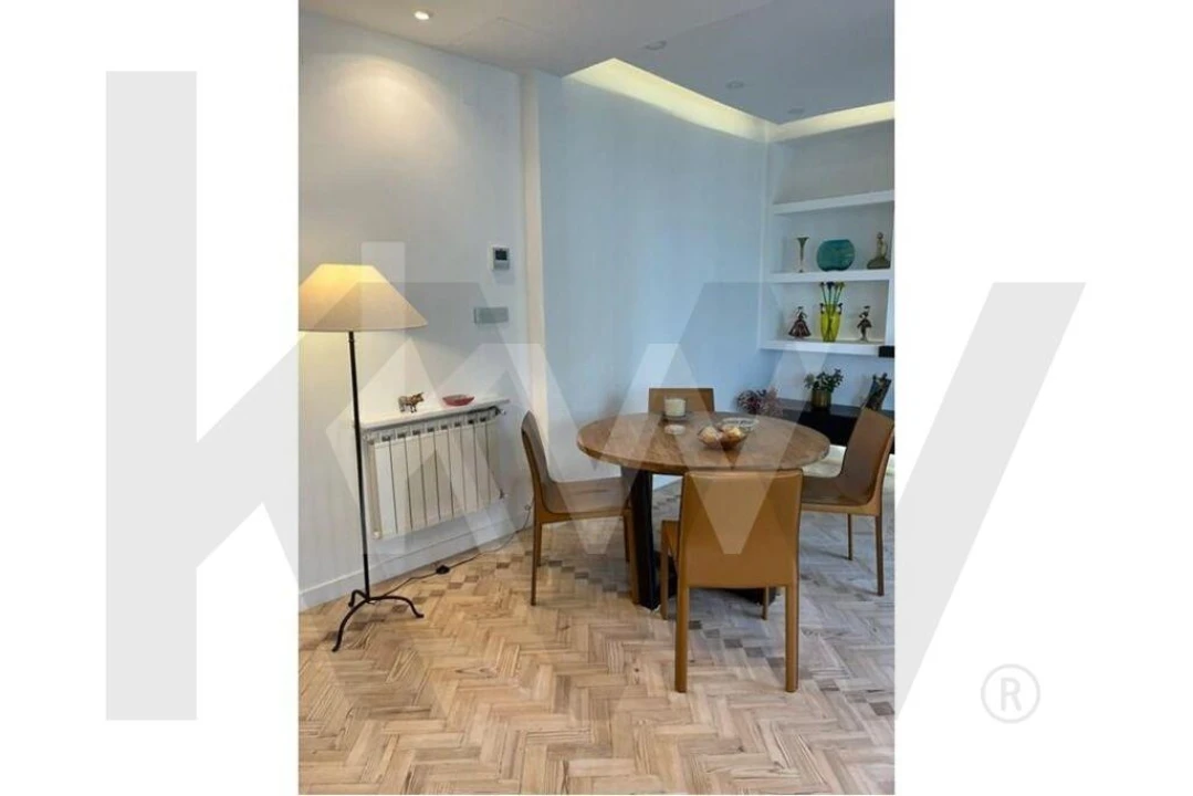 Apartamento T4 para Arrendamento em Avenidas Novas Foto 28