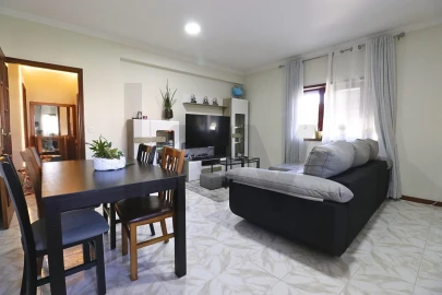 Apartamento T2 para Venda em Pedroso e Seixezelo