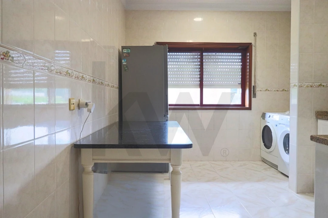 Apartamento T2 para Venda em Pedroso e Seixezelo Foto 6