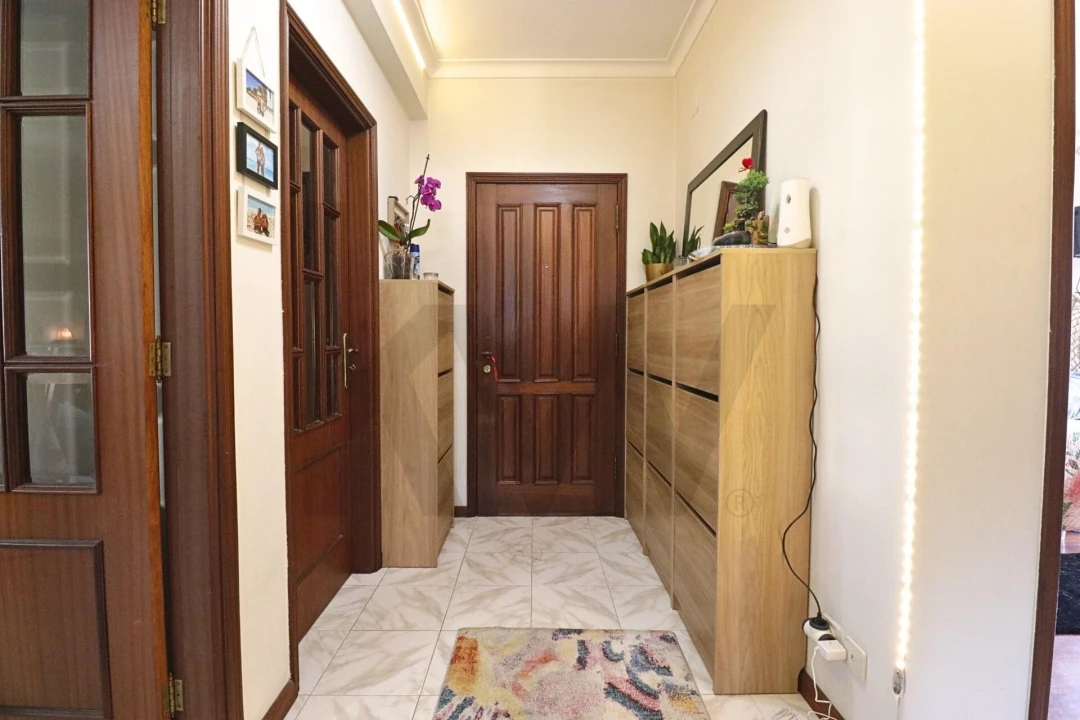 Apartamento T2 para Venda em Pedroso e Seixezelo Foto 3