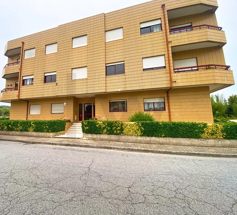 Apartamento T2 para Venda em Pedroso e Seixezelo Foto 22