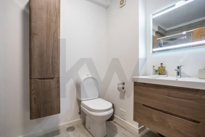 Apartamento T4 para Venda em Fernao Ferro
