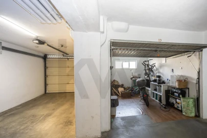 Apartamento T4 para Venda em Fernao Ferro