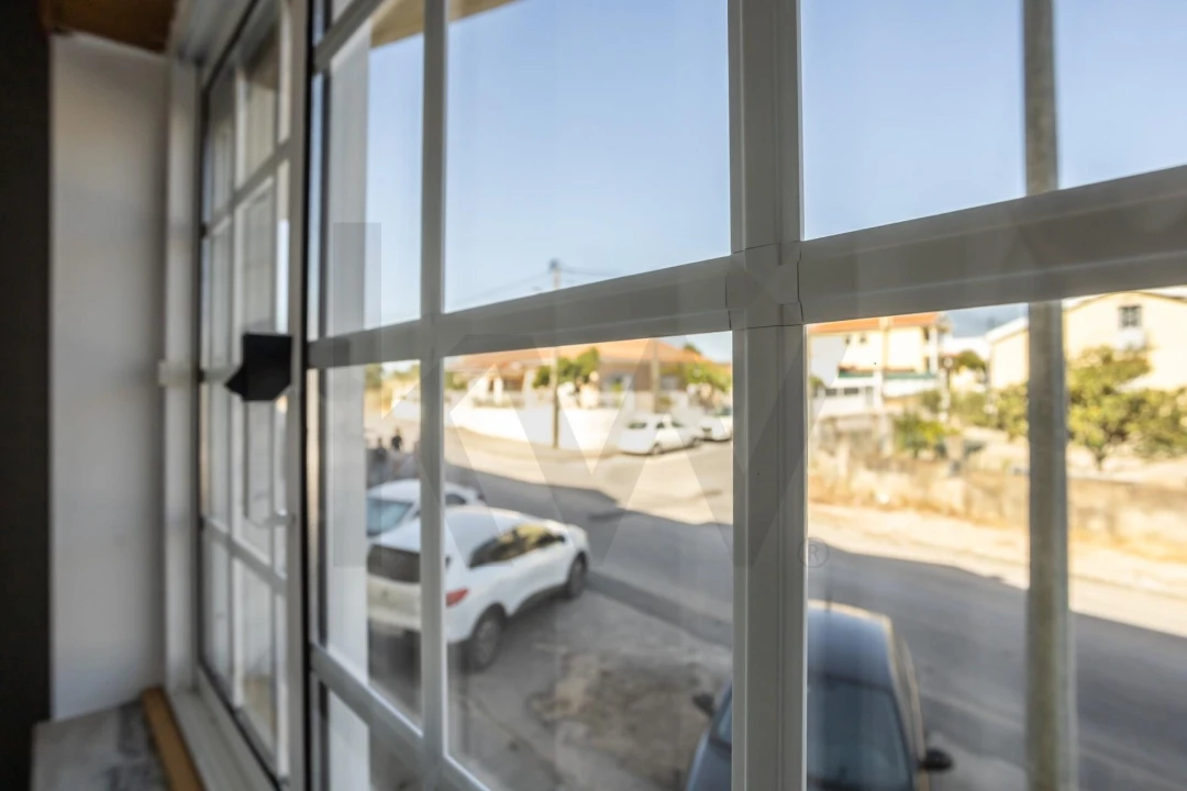 Apartamento T4 para Venda em Fernao Ferro Foto 16