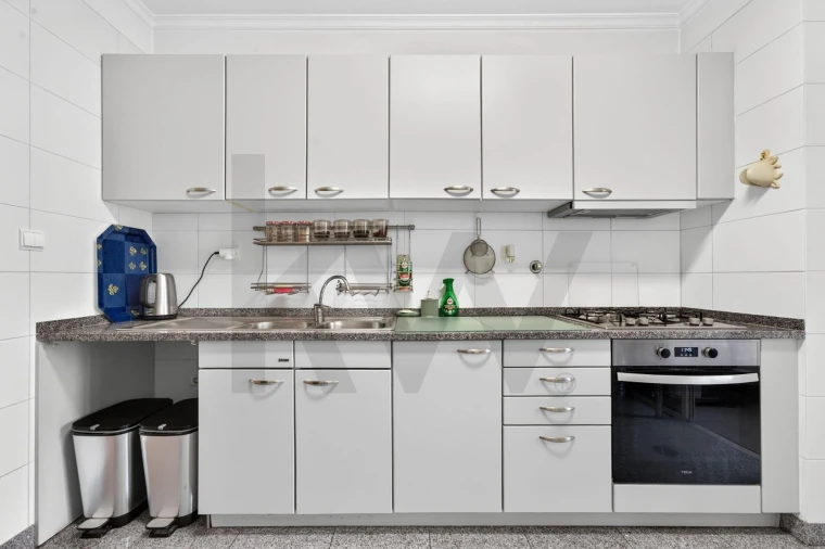 Apartamento T3 para Venda em Santo Antonio Foto 7