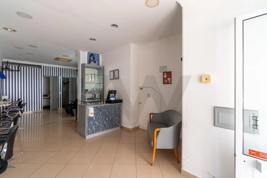 Negócio para Venda em Vila Real de Santo Antonio Foto 1