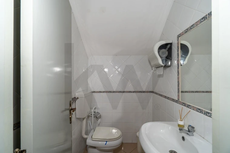 Negócio para Venda em Vila Real de Santo Antonio Foto 4