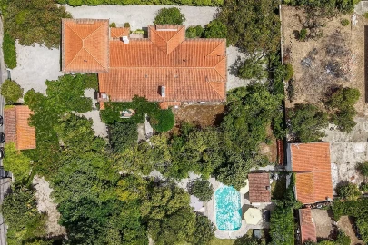 Moradia T9 para Venda em Azeitão (São Lourenço e São Simão)