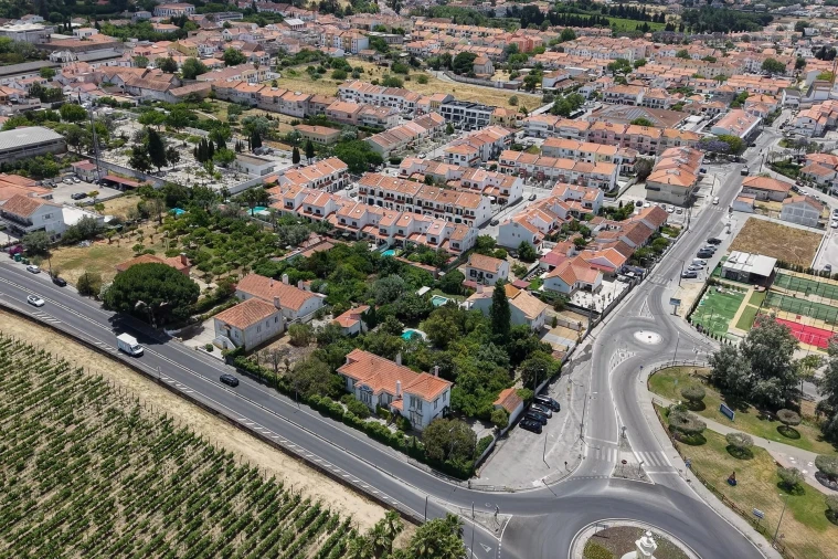 Moradia T9 para Venda em Azeitão (São Lourenço e São Simão) Foto 59