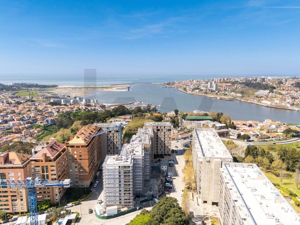Apartamento para Venda em Santa Marinha e São Pedro da Afurada Foto 20