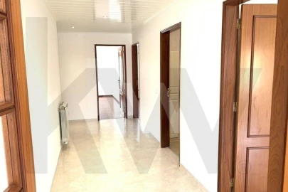 Apartamento T2 para Arrendamento em Mafra
