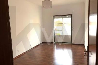 Apartamento T2 para Arrendamento em Mafra