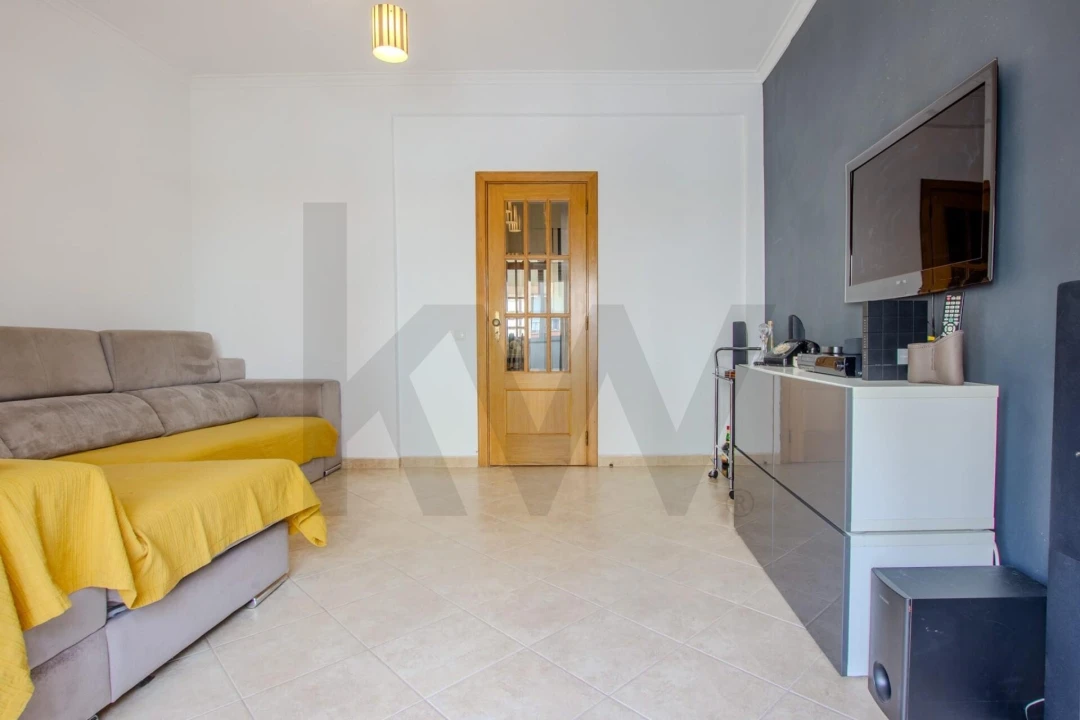 Apartamento T3 para Venda em Moita Foto 16