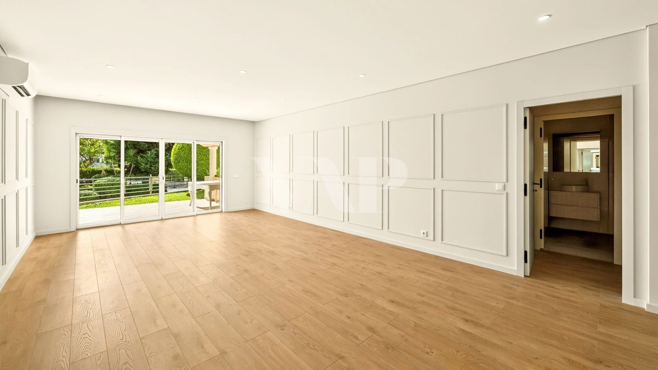 Apartamento T3 para Venda em Quarteira Foto 7