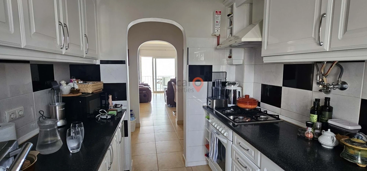 Apartamento T2 para Venda em Budens Foto 6