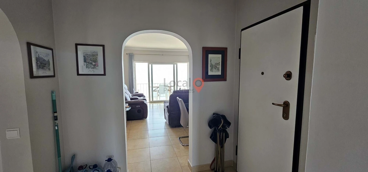 Apartamento T2 para Venda em Budens Foto 4
