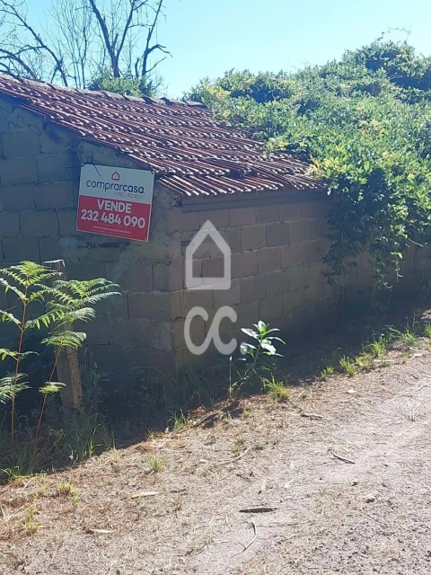 Terreno para Venda em Queirã