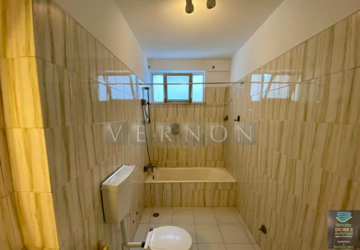 Apartamento T2 para Venda em Portimão Foto 19