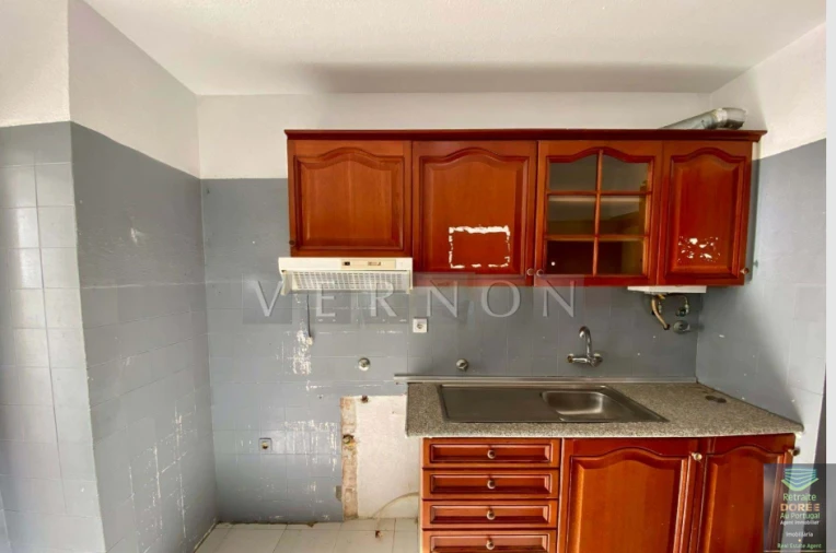 Apartamento T2 para Venda em Portimão Foto 14