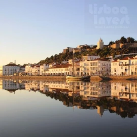 Apartamento T1 para Venda em Santa Maria do Castelo e Santiago e Santa Susana
