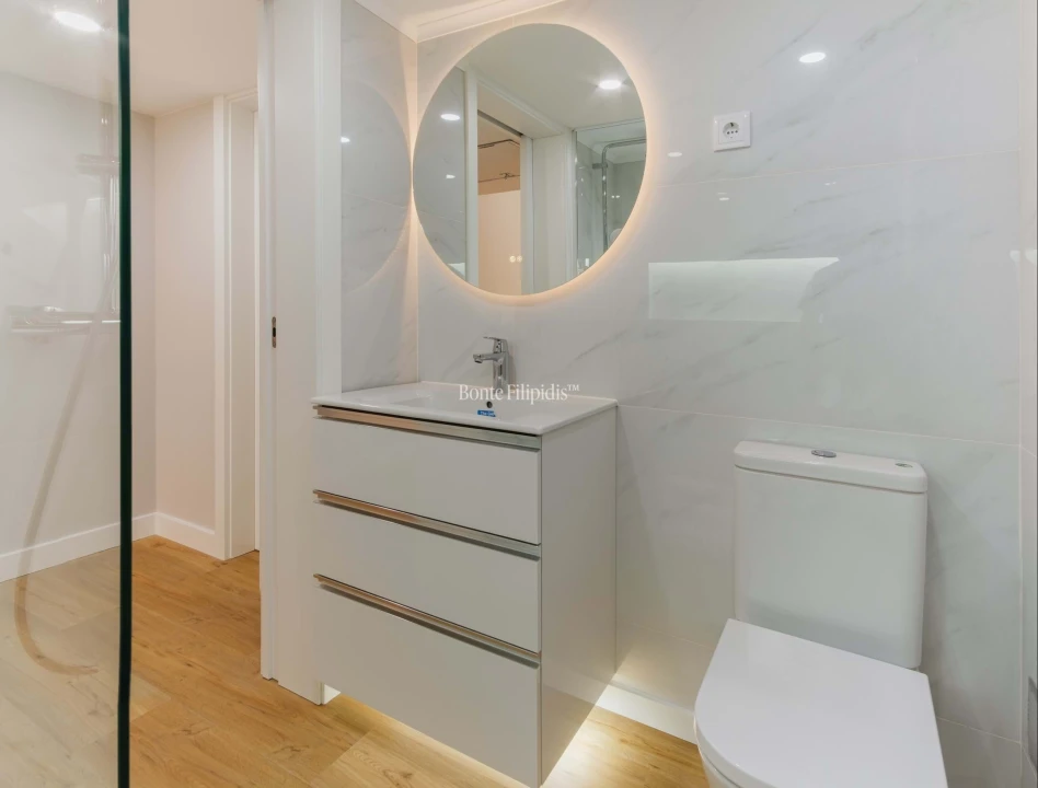 Apartamento T1 para Venda em Santo António Foto 10