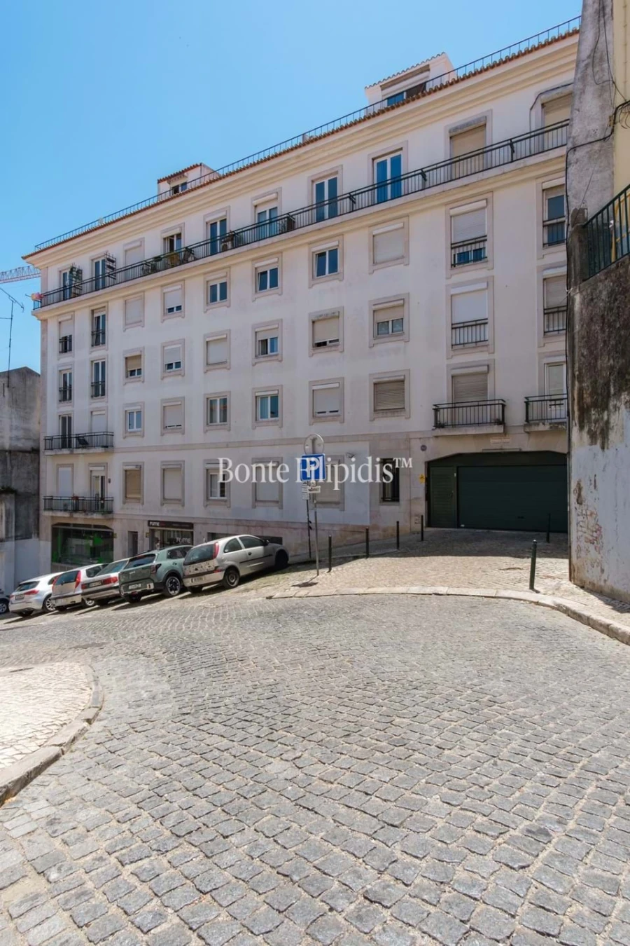 Apartamento T1 para Venda em Santo António Foto 24