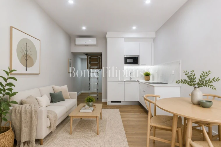 Apartamento T1 para Venda em Santo António Foto 17