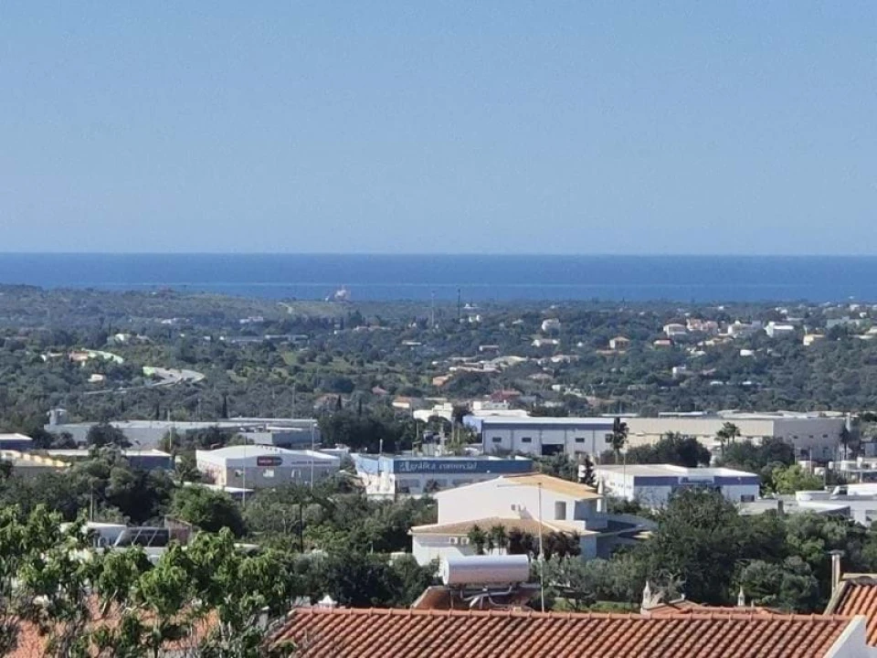 Moradia T5 para Venda em Loule (São Sebastião) Foto 26